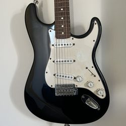 Fender Stratocaster,  Gibson Ibanez PRS ESP Epiphone