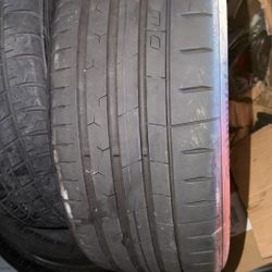 225 /35-19 Continental Extreme Tire 🛞 $30