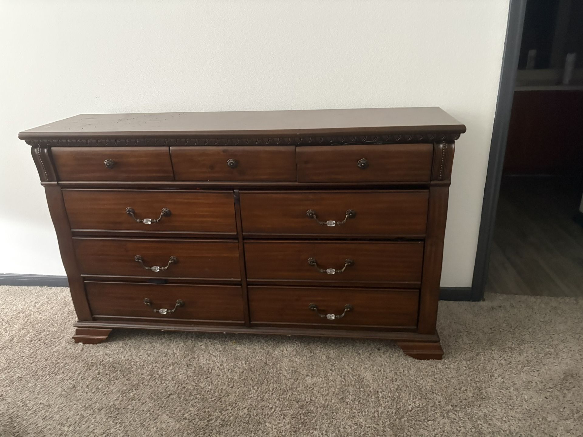 Dresser & Bed Frame (no Mattress)