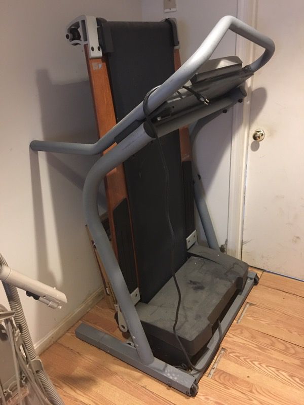 Big size treadmill up for grabs (Nordictrack2500)