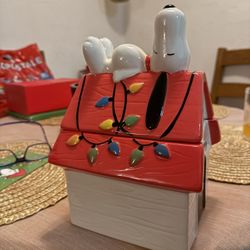 Snoopy Cookie Jar