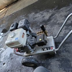 Commercial Pressure Washer 