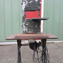 Vintage  Shopmaster Bandsaw With Stand 