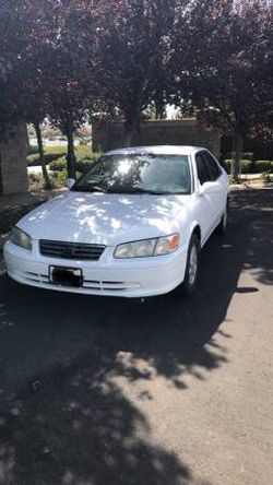 Toyota Camry V6