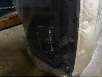 New Full Stearns and Foster Estate Luxury Firm Mattress