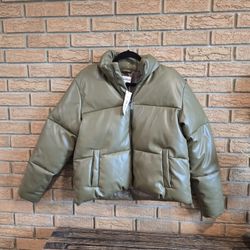 Women's Olive Puffer Jacket