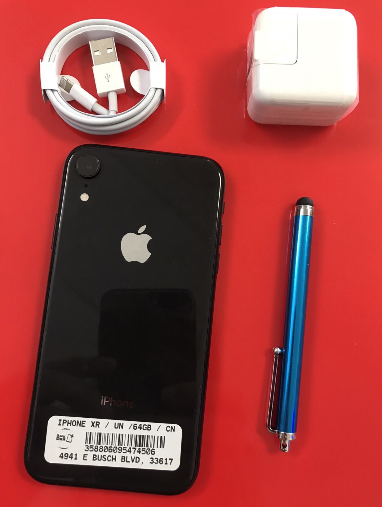 Unlocked Clean With Charger & Warranty Has 64Gb iPhone XR On Sale ! @ Univercell 4941 E Busch Blvd #170, Tampa 33617