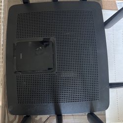 Linksys EA 9500 Router