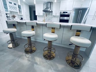 Set of 4 White and Gold Bar Stools