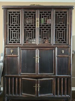 Antique Chinoiserie Cabinet Hutch