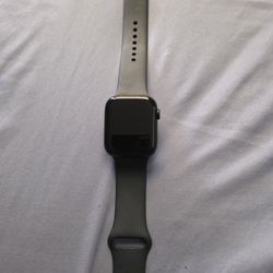 Apple Watch Series 9 (45 MM LTE/GPS)