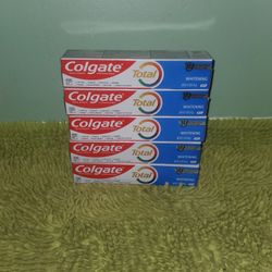 5 Colgate Toothpaste 5.1oz Whitening Paste