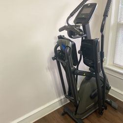 Horizon Fitness Evolve 5 Elliptical 