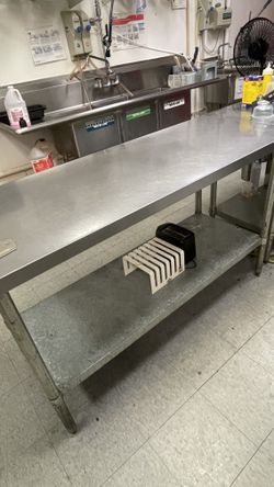 Restaurant Kitchen Prep Table