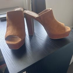 Brown Wedges 