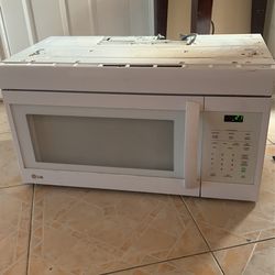 LG microwave