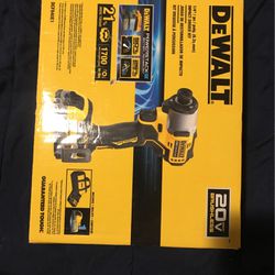 DeWalt 20 max volt brushless impact driver kit DCF 840E1