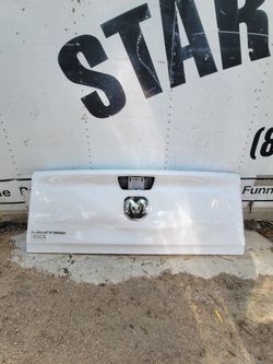 2019-2024 OEM Dodge Ram Tailgate