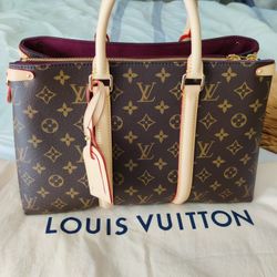 Authentic Louis Vuitton Soufflot Purse Handbag