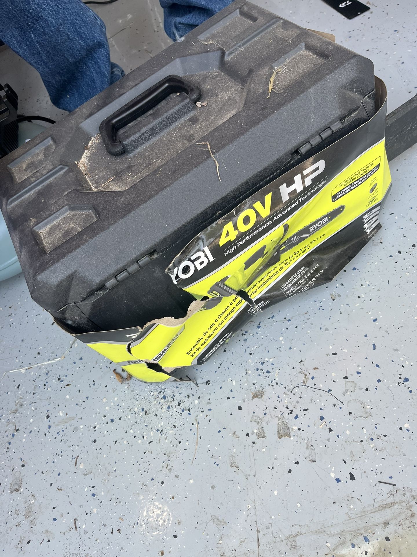 Ryobi 40 V Chainsaw