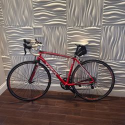 Trek Madone 2.1