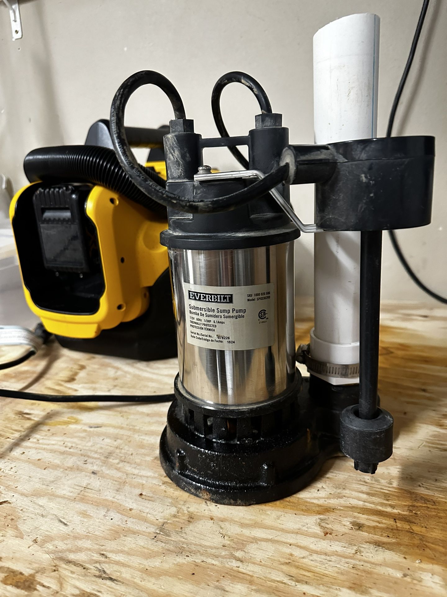 Everbuilt Submersible Sump Pump