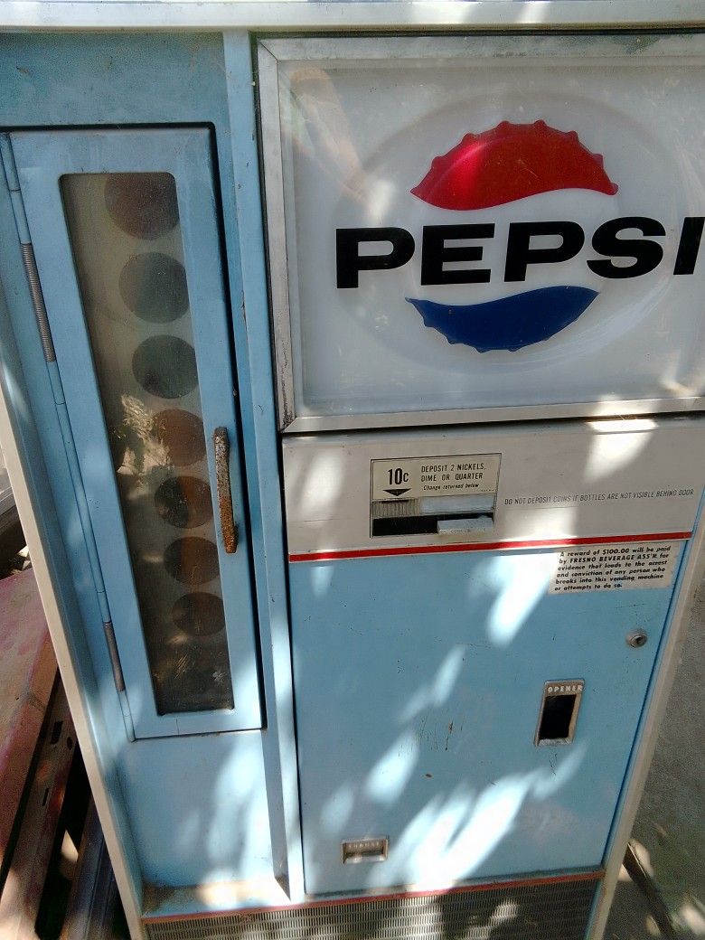 Pepsi Machine