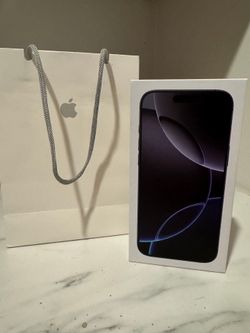 iPhone 16 Pro Max