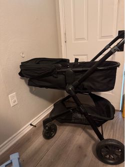 Evenflo Stroller + diaper trash can with bags Bundle