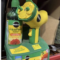 Miracle-Gro LiquaFeed Tomato, Fruits & Vegetables.  Plant Food Refills, 2 Pack