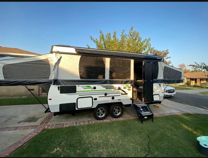 2020 Forest river Rockwood HW296