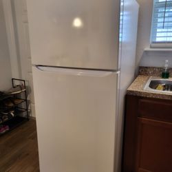 LG Refrigerator 