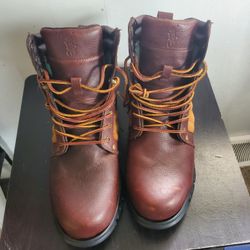 For Sale High Top Exclusive Polo Boots Good Condition Leather Warm Sturdy Boots Good Bottoms Treads Size 13s