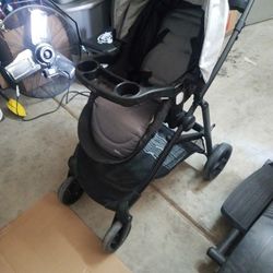 GRACO  Baby Stroller And Car Seat With Car  Set
