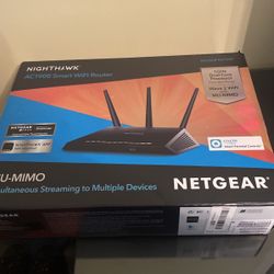 Netgear Nighthawk R6900P Router