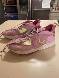 Kyrie Basketball Shoes