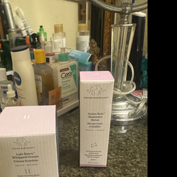 Dunk elephant: glassware serum and whipped cream