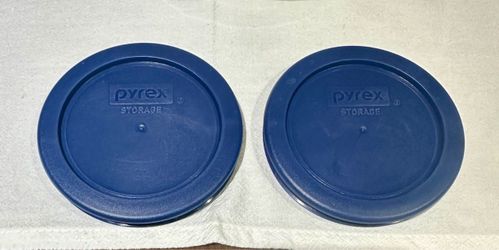 Pyrex Storage Blue Plastic Lids – Set of 2