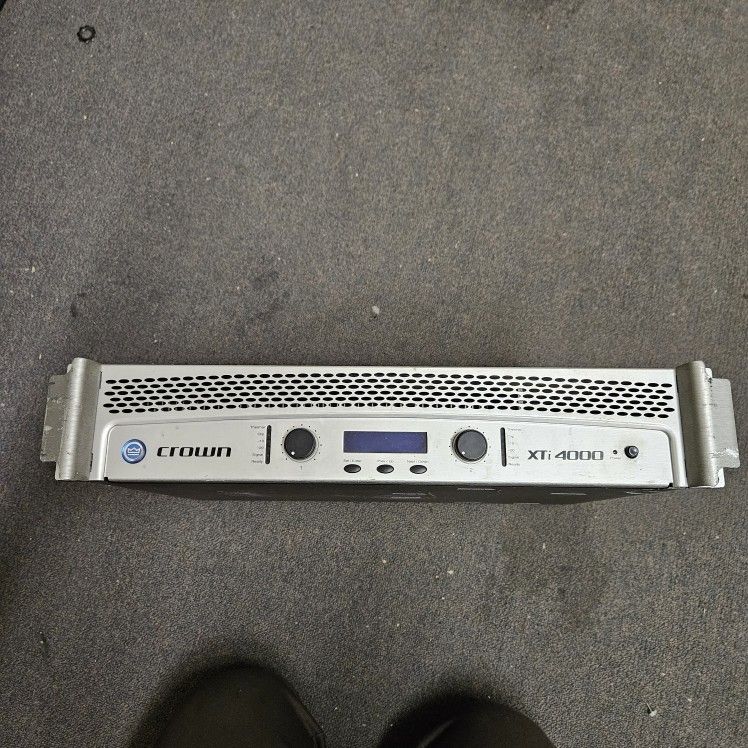 Crown XTi 4000 Power Amp (Turns On, Not Working)