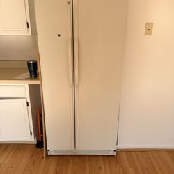 GE Side By Side Refrigerator Working!