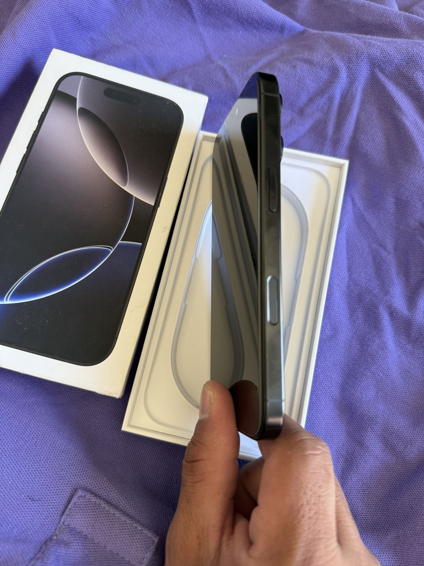 iPhone 16 Pro 128 Gb Unlocked Black