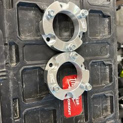 05-23 Rough Country 1” Leveling Kit