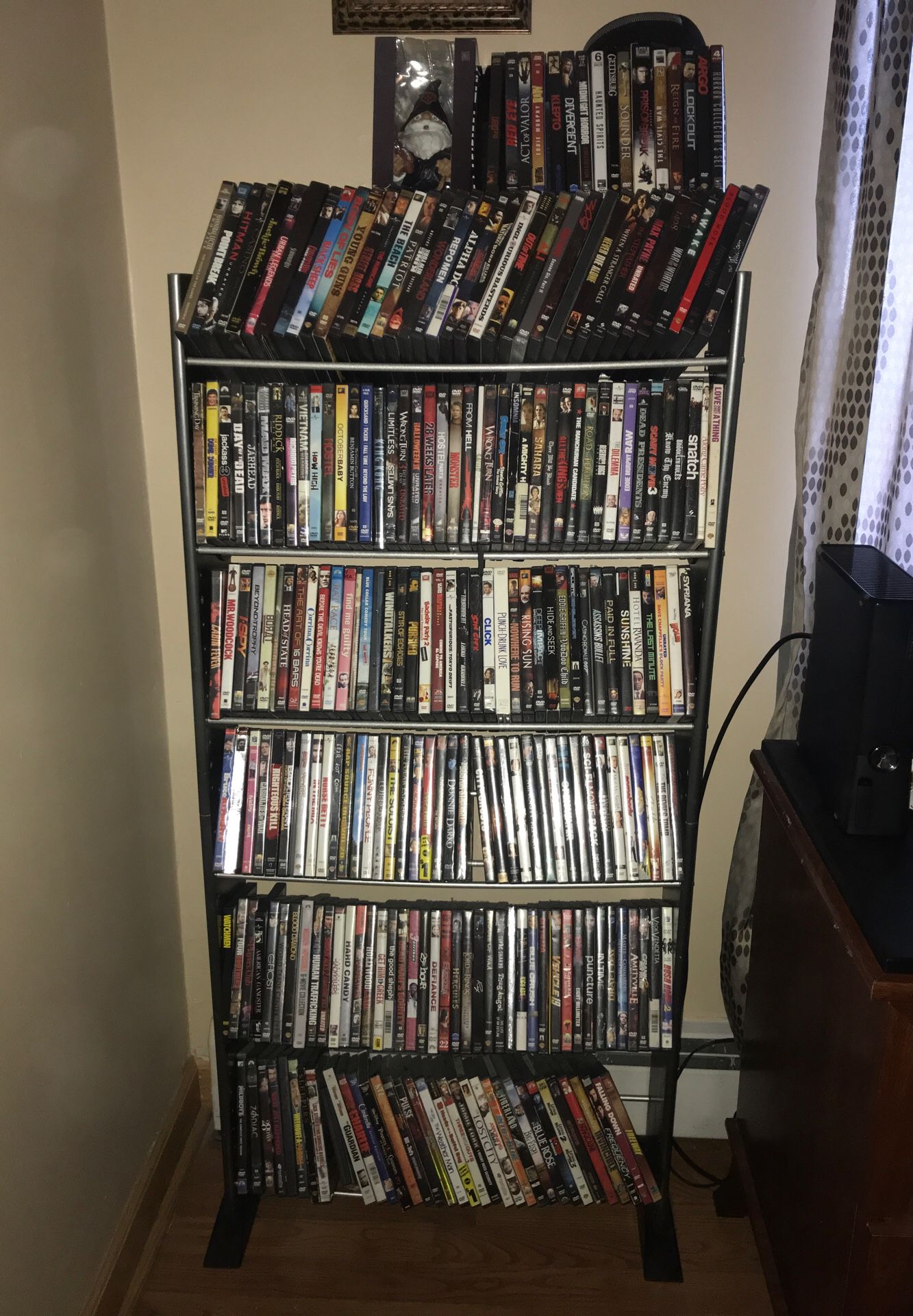 Movies with stand 90% of movies are in cases 10% are in cd packs