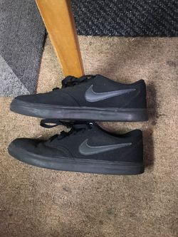 Nike shoes