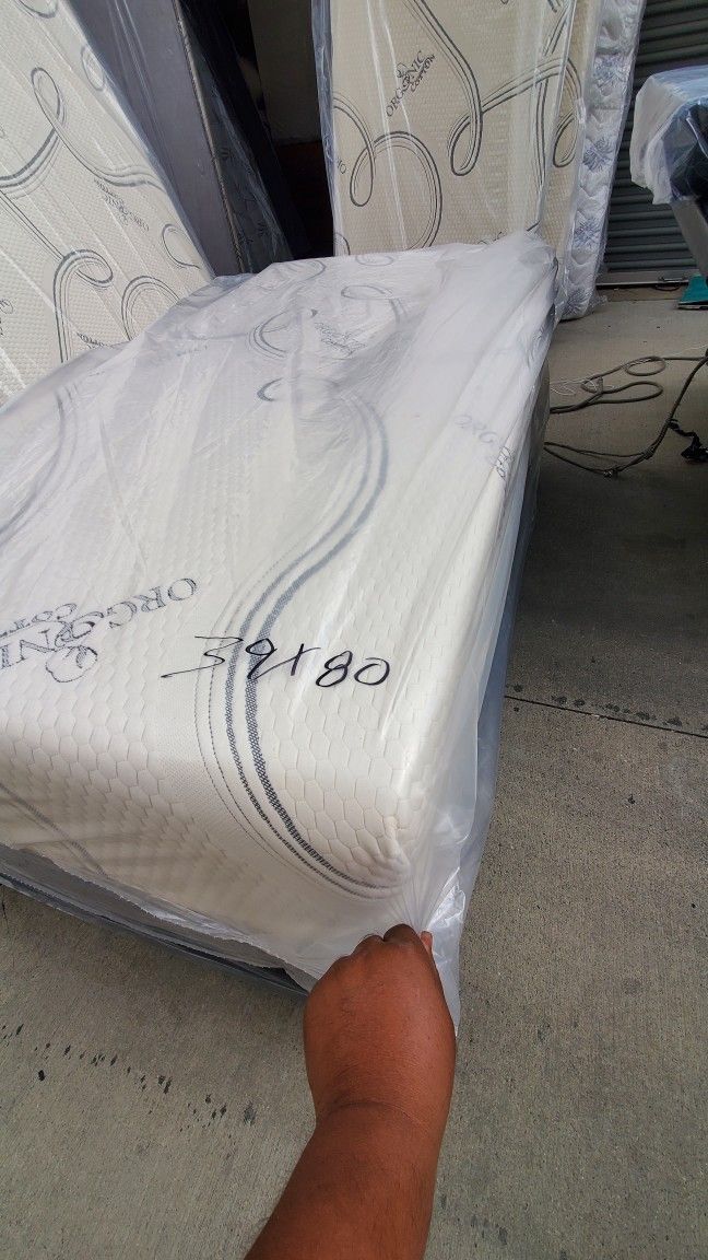Mattress 39x80x10 Memory Foam For Trucks