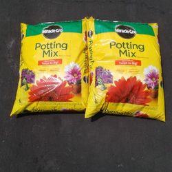 Miracle-Gro Potting Mix, 2 Full Bags. Never Opened