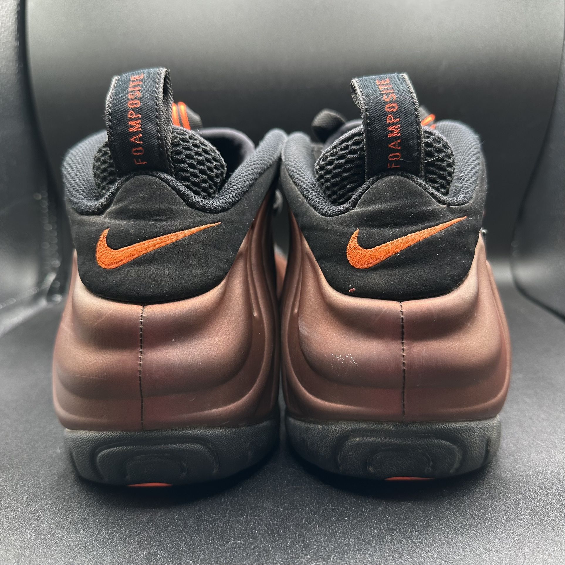 NIKE AIR FOAMPOSITE PRO USED SZ 10.5 COLOR SHIFT HYPER CRIMSON 
