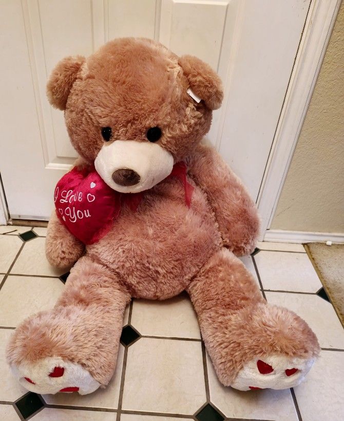 Giant Valentine Bear.  3.5 Ft Tall. NEW