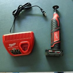Milwaukee M12 Rotary Tool And Charger