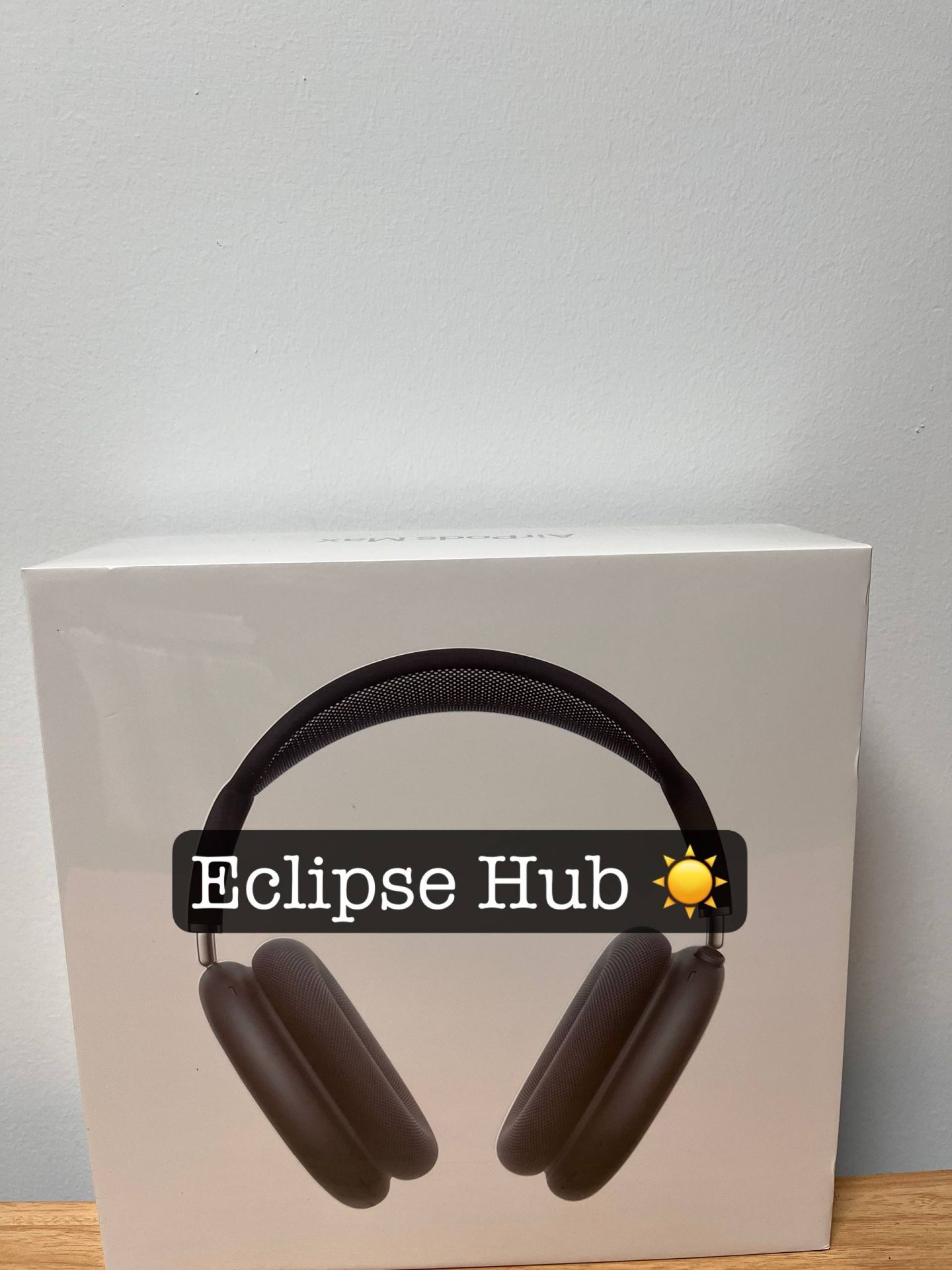 🎧 Brand New Sealed Apple AirPods Max Factory sealed, never opened. 100% authentic Apple. Premium sound, Active Noise Cancellation, and Spatial Audio.